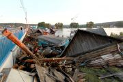 Наводнение в Иркутске: Церковь доставит пострадавшим воду, хлеб и иную гуманитарную помощьМММНаводнение в Иркутске: Церковь доставит пострадавшим воду, хлеб и иную гуманитарную помощь